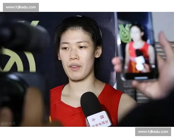 天津女排集训观察：路晶强势崛起，李盈莹攻防强化！董铭霄刘美君仍需雕琢