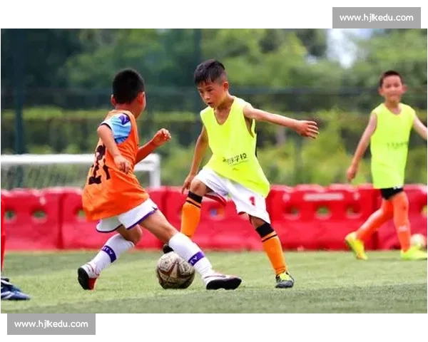 李嗣镕留洋三年零球零助攻 回国无人问津:畸形青训模式何时休?