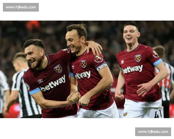 西汉姆联与狼队激战正酣 谁能在英超赛场中占据上风